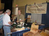 Highland Woodworking Attends Woodturning Symposium